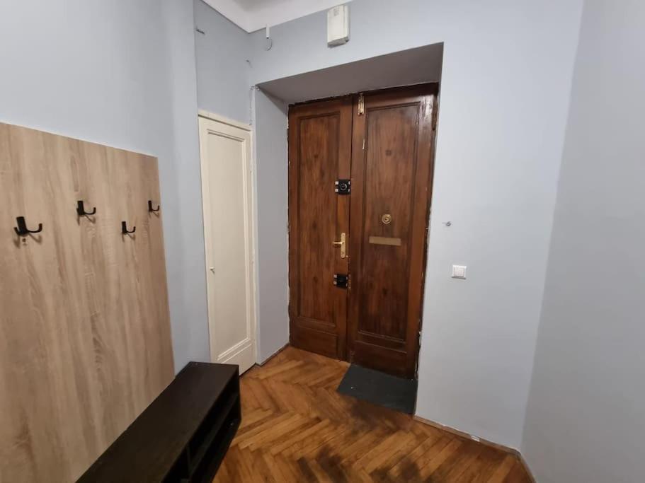 Fantastic Krk - Kr6 Room F Краків Екстер'єр фото